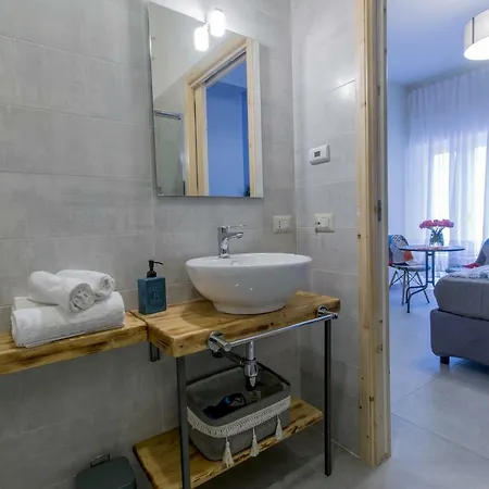 Backhome Suite&breakfast * Ercolano