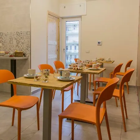 فندق مبيت وإفطار Backhome Suite&breakfast