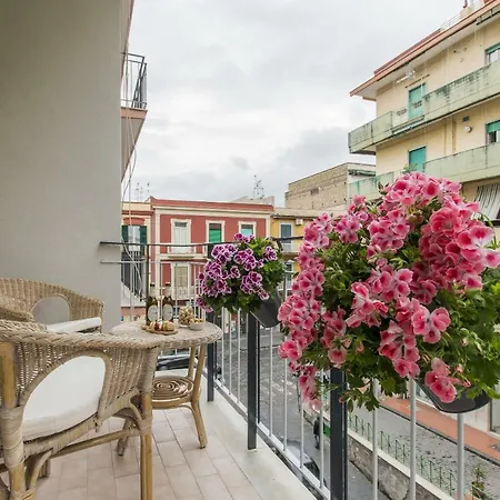 فندق مبيت وإفطار Backhome Suite&breakfast إيركولانو